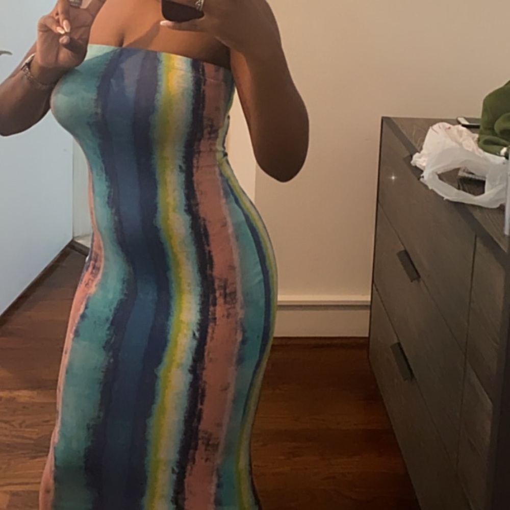 Fashion Nova Strapless Dress